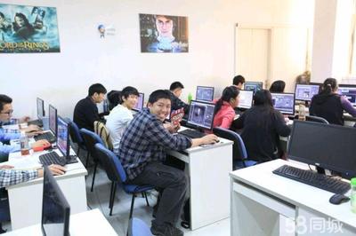 探索上海匯眾動(dòng)漫游戲?qū)嵱?xùn)基地 游戲設(shè)計(jì)與程序開發(fā)的融合之路